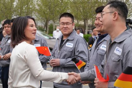 Baerbock in China: Gespräche über Russland und Taiwan