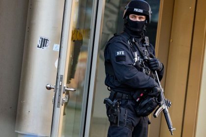 Duisburg: Großeinsatz in Fitnessstudio – Mehrere Verletzte