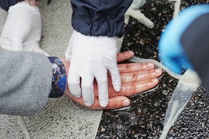 Klimaaktivistin in Berlin zu viermonatiger Haftstrafe verurteilt