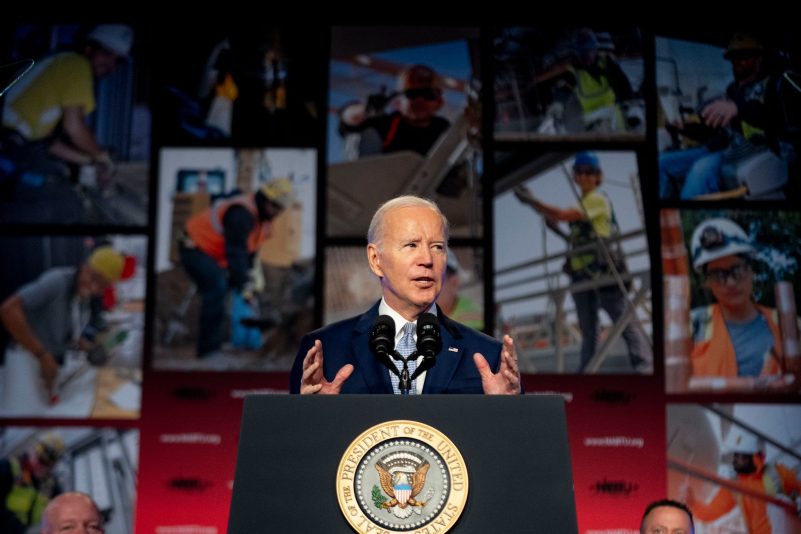 Demokratische Herausforderer warnen vor Bidens Nominierung. Trump: „katastrophal“