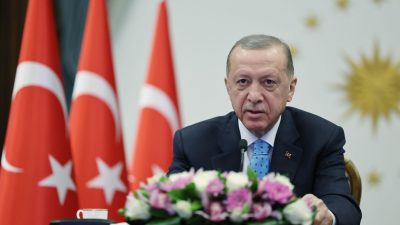 Erdogan nach Erkrankung wieder im Wahlkampf