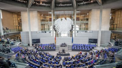 Verlängerung der Wahlperiode empfohlen – Kommen fünf statt vier Jahre Bundestag?