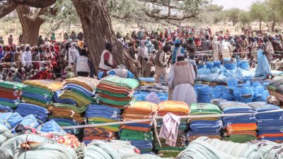 Hilfsgüter erreichen Sudan – Waffenruhe verlängert