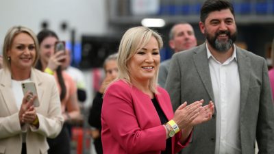 Pro-irische Sinn-Fein-Partei triumphiert: Wiedervereinigung Irlands rückt näher