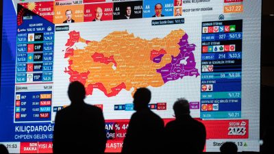 Präsidentschaftswahl in der Türkei – Kandidaten stellen sich auf Stichwahl ein