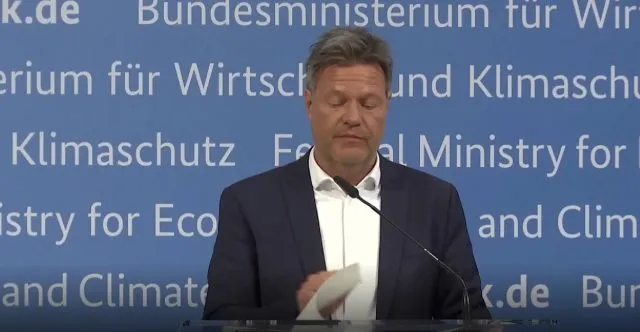 Bundeswirtschaftsminister Robert Habeck verkündet die Entlassung seines Staatssekretärs Patrick Graichen.