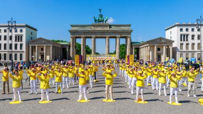 Berlin: Politiker unterstützen Welt-Falun-Dafa-Tag