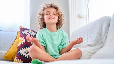 Achtsamkeit macht Schule: Meditation statt Nachsitzen an Problemschule in USA