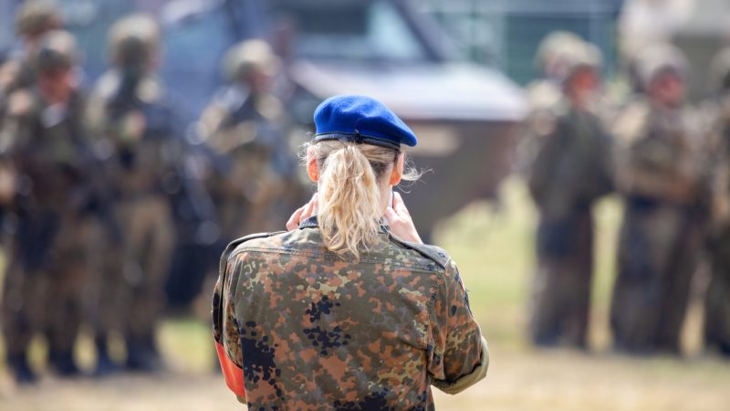 COVID-19 laut Bundeswehr „nicht mehr meldepflichtig“ – Widersprüche im Faktencheck