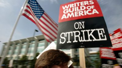 Filmproduktion gefährdet: Drehbuchautoren in Hollywood streiken