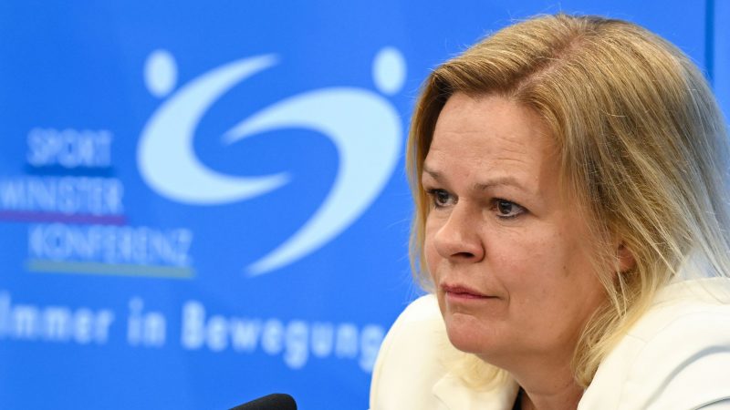 Nancy Faeser will ein Visa-Verbot für russische und belarussische Sportler durchsetzen.
