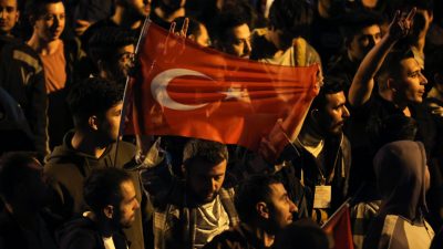 Stichwahl in der Türkei: Wähler in Deutschland treten wieder an die Urne