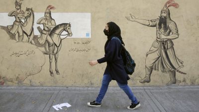 Iran holt berüchtigte Sittenwächter auf Straßen zurück