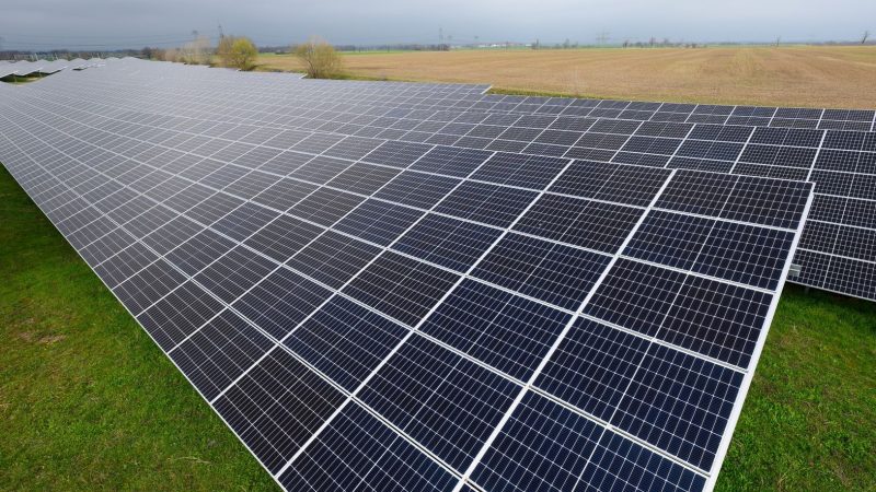 Niederlande: Experten warnen vor Sicherheitslücken bei Solarmodulkonvertern