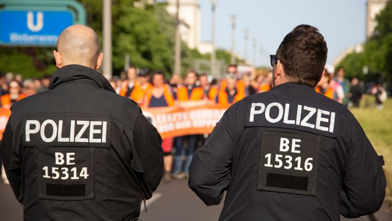 „Letzte Generation“ vernetzt sich mit Polizei: Gemeinsamer Protestmarsch geplant