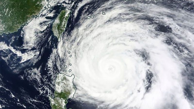 Dieses Satellitenbild zeigt den Taifun «Mawar», der sich derzeit in der Nähe der Philippinen befindet.