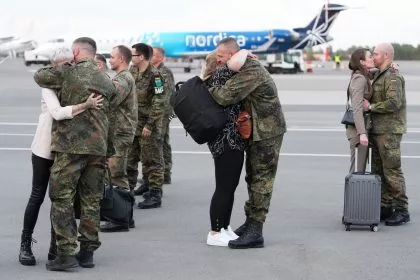 Bundestag stimmt für „Zeitenwende“-Gesetz zur Stärkung der Bundeswehr