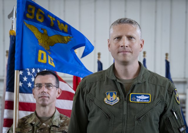 Oberst Tucker Hamilton beim Kommandowechsel der 96th Operations Group auf der Eglin Air Force Base, Florida. 26. Juli 2022. Foto: U.S. Air Force, Foto/Samuel King Jr.