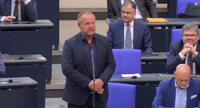 Kay-Uwe Ziegler, Bundestagsabgeordneter der AfD, bei seiner Kurzintervention vom 15. Juni 2023