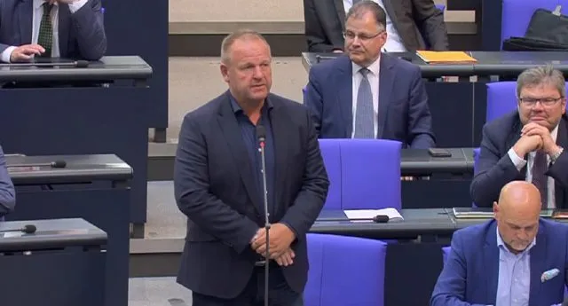Kay-Uwe Ziegler, Bundestagsabgeordneter der AfD, bei seiner Kurzintervention vom 15. Juni 2023