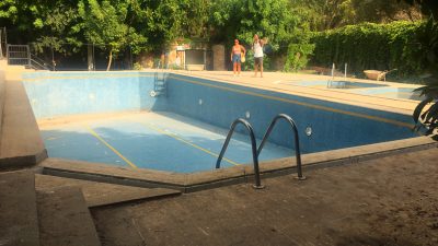 „Müssen Wasser sparen“: Bundesumweltministerin rät Poolbesitzern Badegewässer zu nutzen