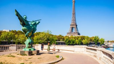 Paris: Eiffelturm wegen Sicherheitsalarm evakuiert
