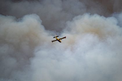 Riesige Rauchwolke über Madrid: Waldbrand nahe der Hauptstadt unter Kontrolle