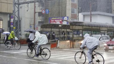 Sturm „Mawar“: Hunderttausende in Japan zur Evakuierung aufgerufen