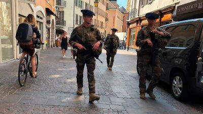 Frankreich unter Schock nach Messerattacke – Suche nach Motiv läuft weiter