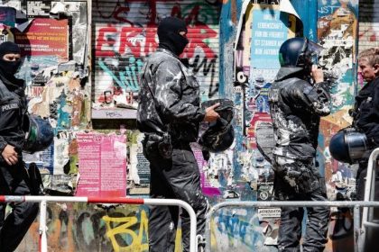 Linksextremismus: Mehrheit der Deutschen fühlt sich „persönlich bedroht“