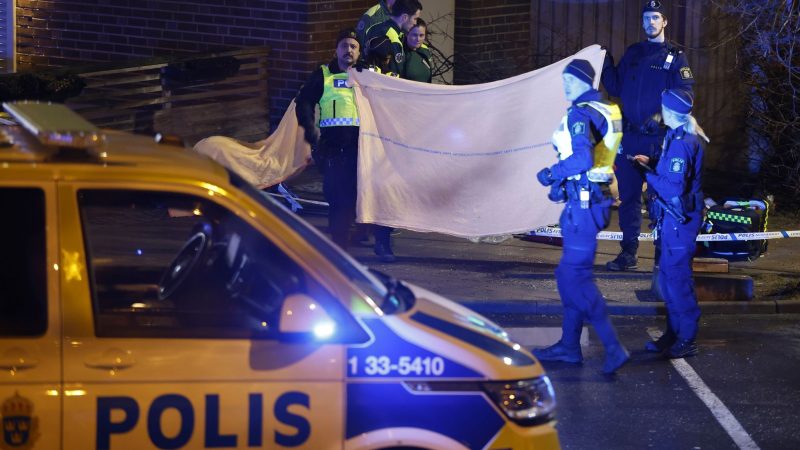 Die Polizei in Schweden muss sich immer wieder um Bandkriminalität kümmern. (Symbolbild)