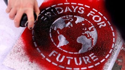 Die Klimaaktivisten von Fridays for Future kritisieren die Politik der Ampel-Koalition (Archivbild).