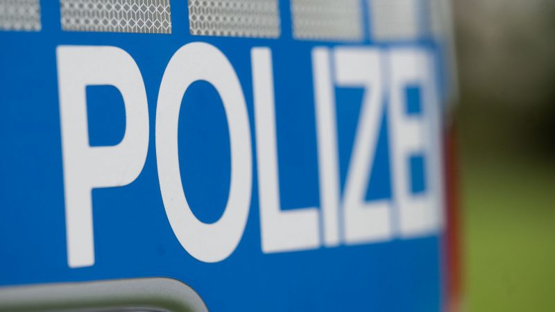 In Mecklenburg-Vorpommern ist eine 13-Jährige nach mutmaßlichem Drogenmissbrauch gestorben (Symbollbild).