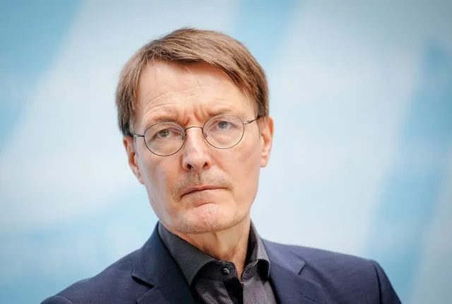 Karl Lauterbach (SPD) hat sich zu Modellvorhaben "Drug-Checking" geäußert.