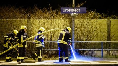 „Bin unschuldig“: Brokstedt-Messerattacker streitet seine Verbrechen ab