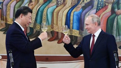 Handel zwischen China und Russland 2023 auf Rekordwert angestiegen