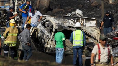 Mexiko: Bus stürzt in Schlucht – Mindestens 27 Tote