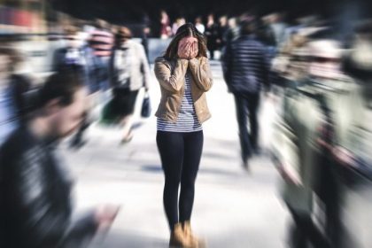 Wenn Angst zum ständigen Begleiter wird – gängige und alternative Behandlungen