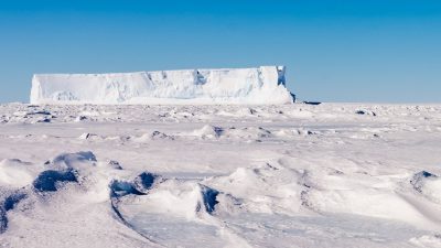 Das Eis der Antarktis wächst, obwohl es schrumpft