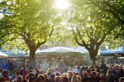 Biergartenvergleich: Billigstes Bier in Nürnberg, billigste Fritten in Bochum