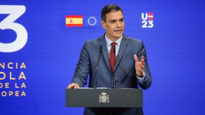 Spaniens Regierungschef Sánchez zu Gesprächen in Kiew