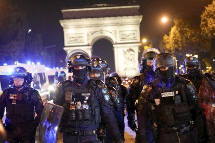 Krawalle in Marseille: Junger Mann offenbar durch Gummigeschoss gestorben