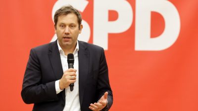 SPD-Chef Lars Klingbeil im Bürger-Gespräch in Erfurt.