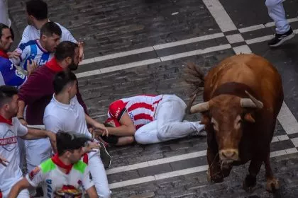 Fünf Verletzte bei gefährlicher Stierhatz in Pamplona