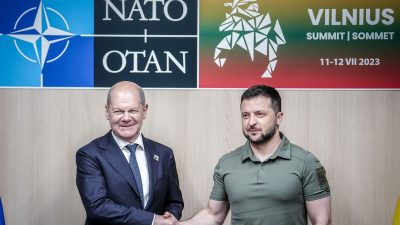NATO-Aufnahme in weiter Ferne: Selenskyj will Sicherheitsgarantien zu NATO-Beitritt