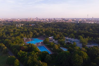 Andrang auf Berliner Freibäder – Einlass nur mit Ausweis