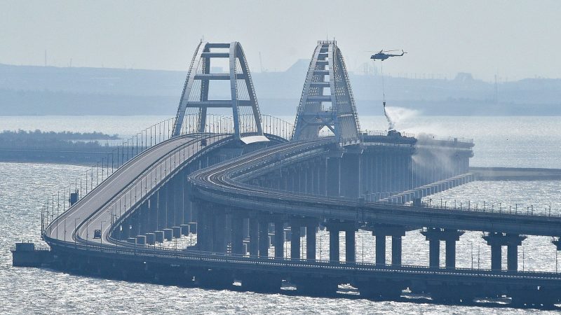 „Notfall“ auf der Brücke von Russland zur Krim
