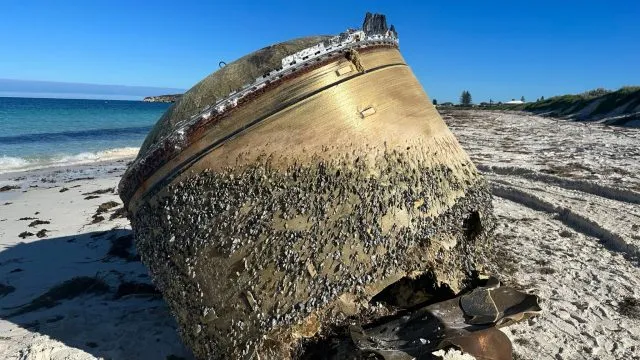 Dieses zylindrische Gerät wurde am Strand von Green Head etwa 250 Kilometer nördlich von Perth angespült.