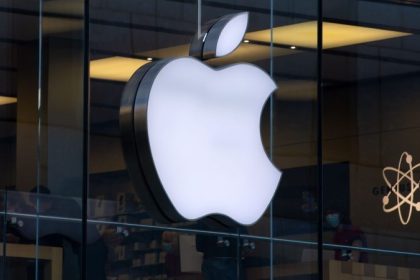 Apple-Aktie stürzt wegen iPhone-Verbots in China ab
