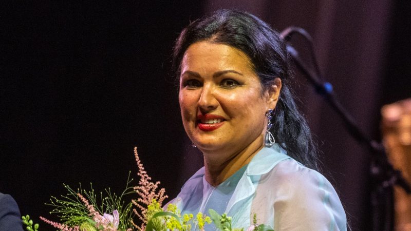 Der russische Opernstar Anna Netrebko ist nicht mehr überall willkommen.